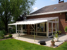 auvent en acier �lectrozingu� pour habitation priv�e