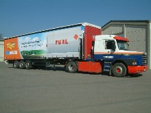 b�ches coulissantes pour semi-remorque knuf avec impression photo et vernis de protection sp�cial transport : B�ches pour le Transport : Rideaux coulissants